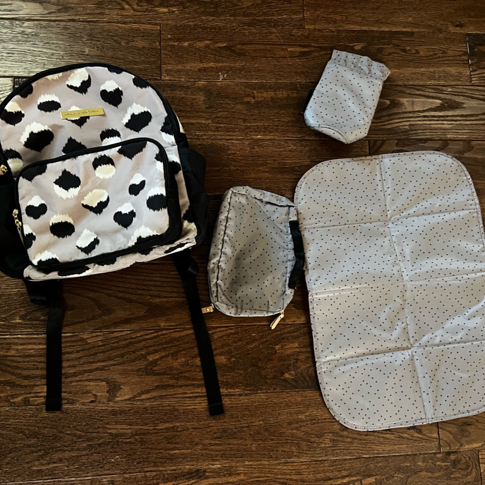 Petunia Pickle Bottom Black and White Baby Bag Set